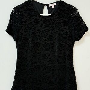 Chic Black Floral Lace Blouse